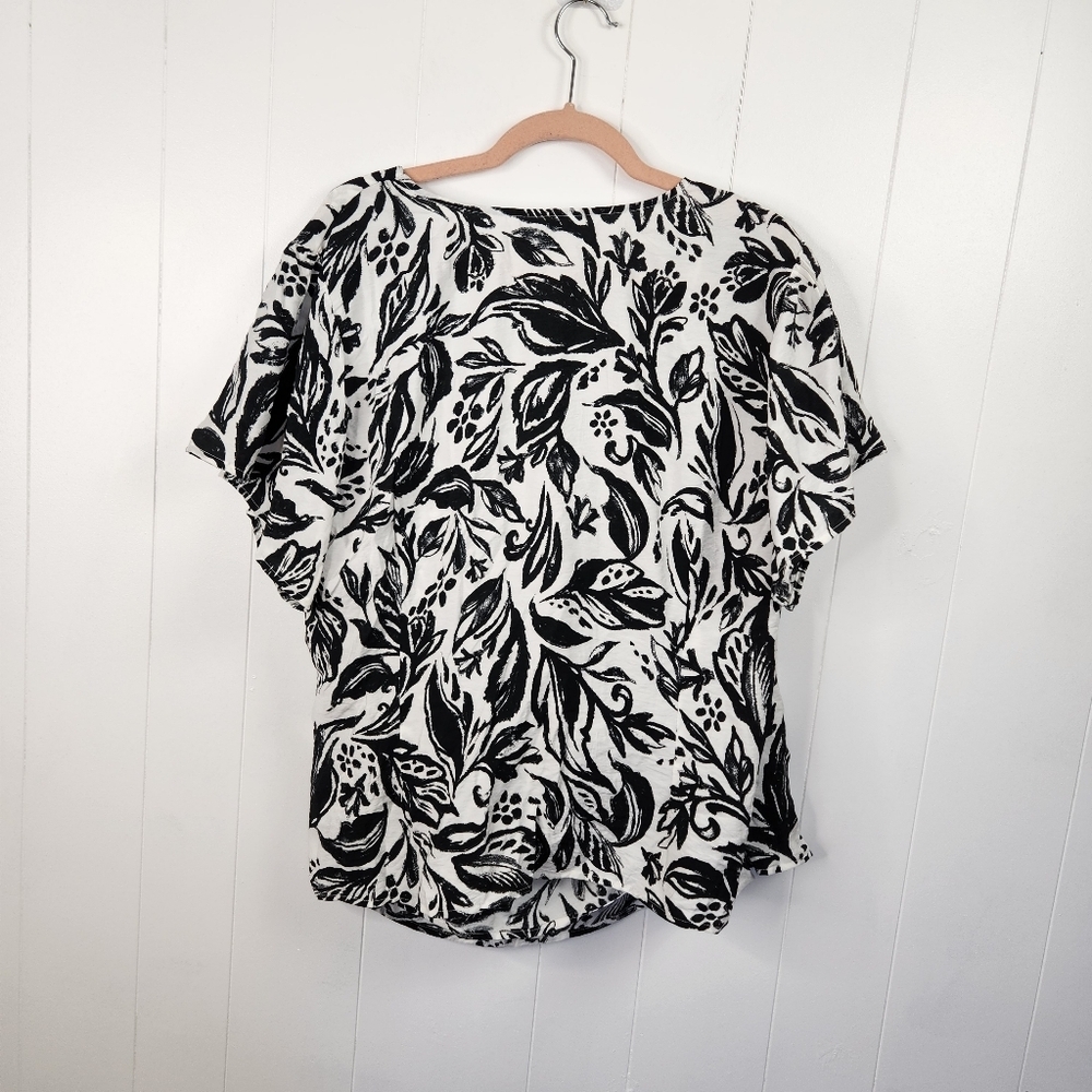 Penningtons Black White V-Neck Wrap Blouse Top Short Sleeves Dressy Office 2X - Picture 4 of 9